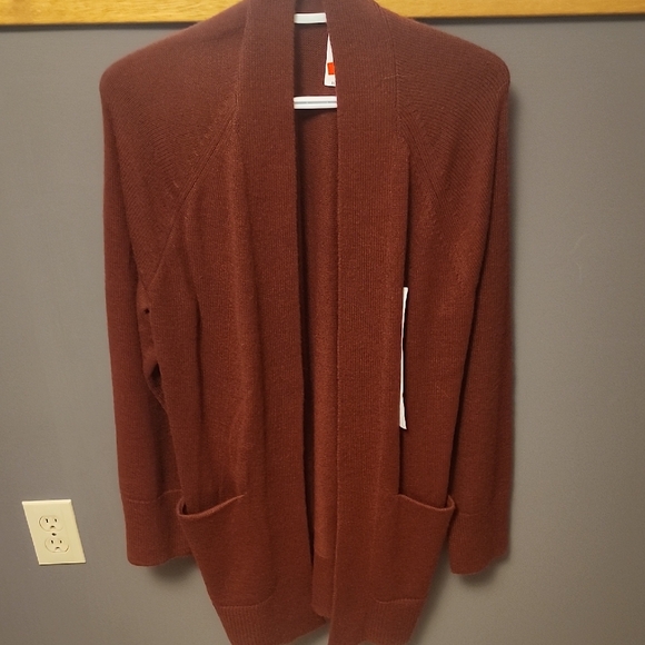 Banana Republic Sweaters - Banana Republic Womens Cardigan in Rust